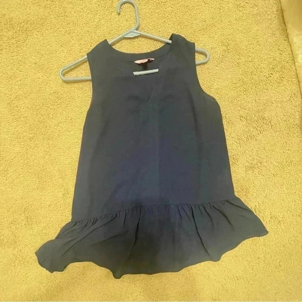 Lilly Pulitzer Gramercy Sleeveless Peplum Ruffle Blouse True Navy M XXS - Picture 6 of 9